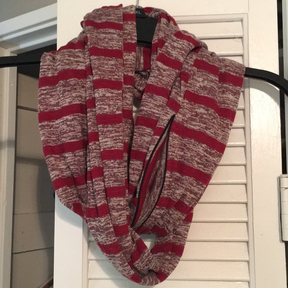 Scarf - Picture 2 of 3